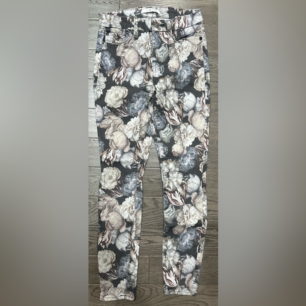 For All Mankind jeans size 24.